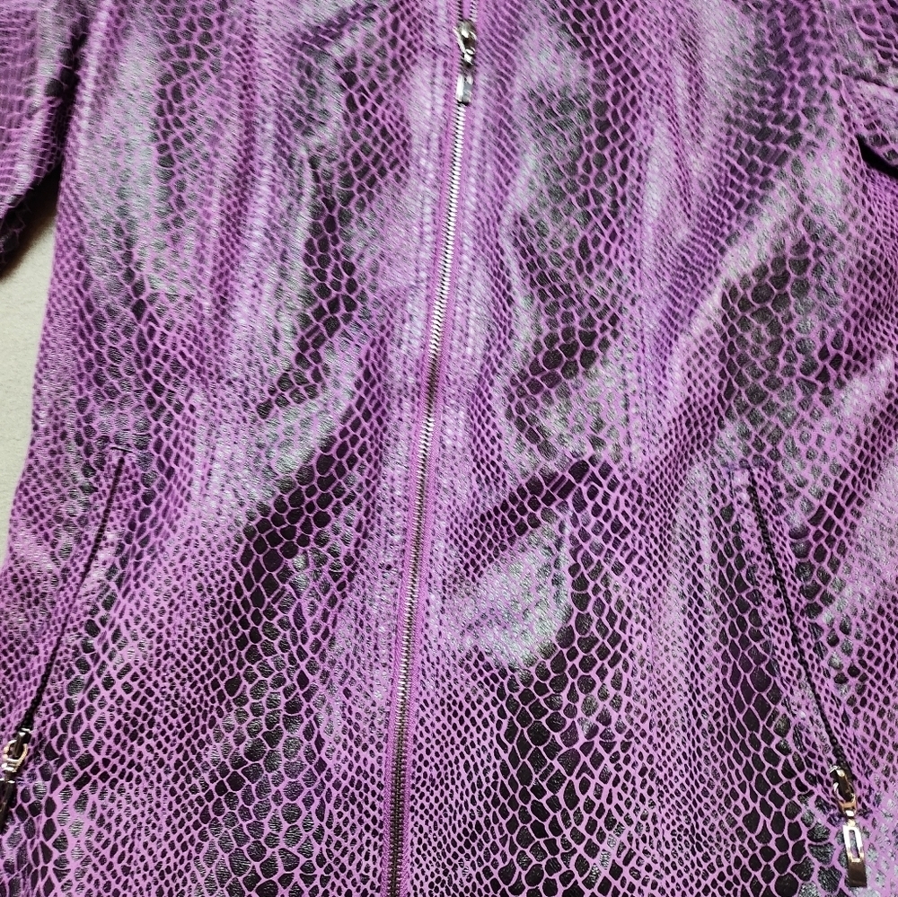 Woman's Snakeskin pattern zip up jacket XS - Picture 8 of 11